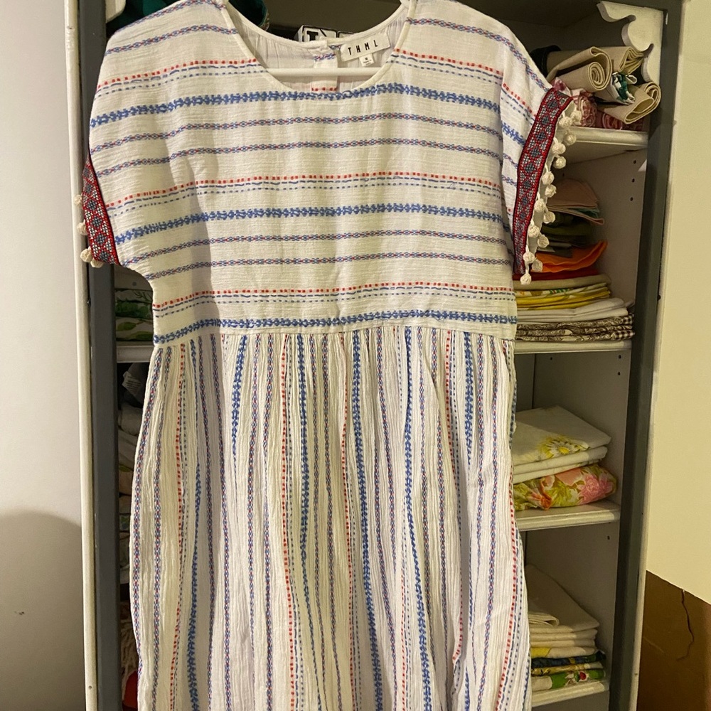 Html dress or cover up
